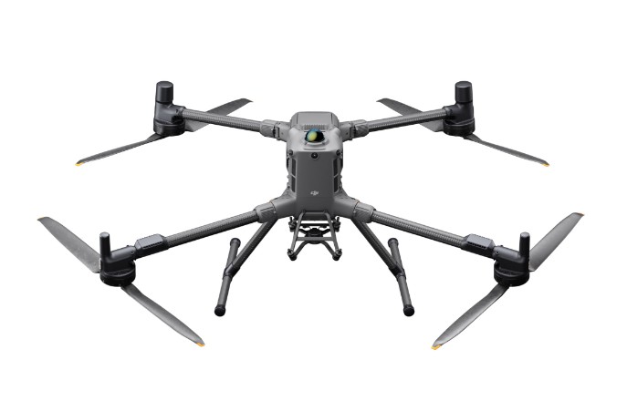 DJI Matrice 400